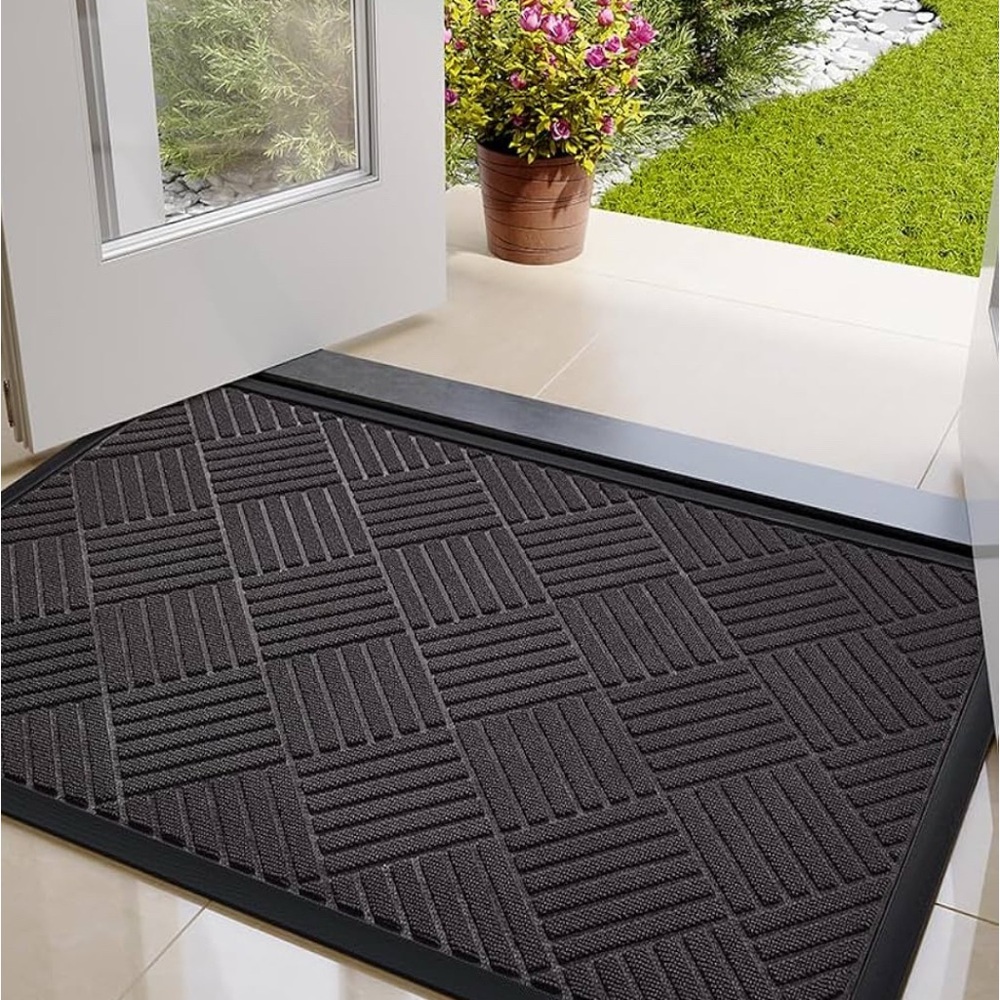 Gray Geometric Doormat for Indoor and Outdoor All-Weather Heavy Duty 17x29.5 in